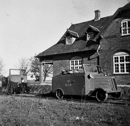 http://www.mjk-h0.dk/evp_So-Ve/p-munkebjergby.22.10.1950.foto.nn..jpg